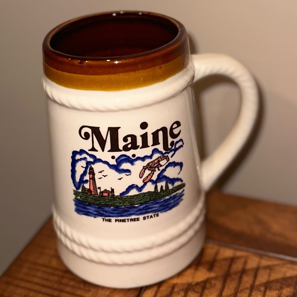 Vintage Maine Mug